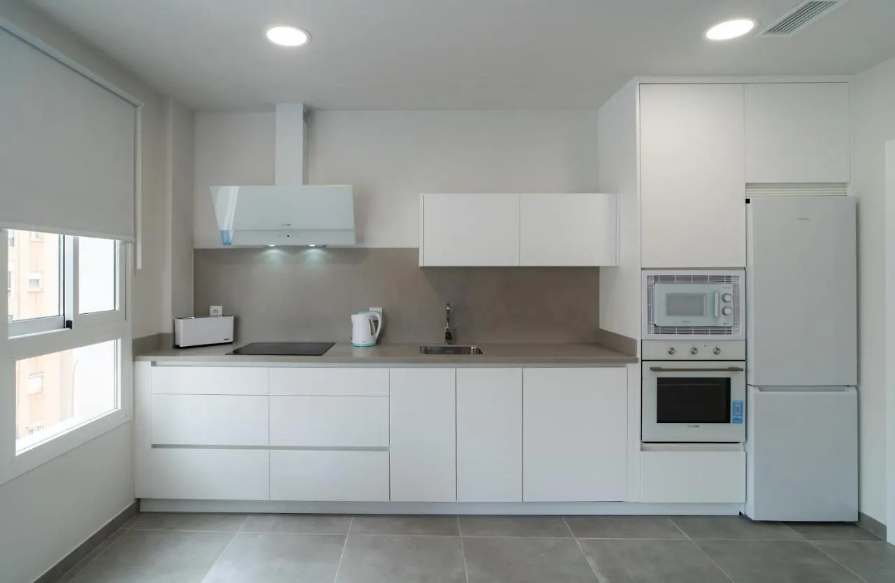 公寓 Aac Malaga - Apartamento Con Terraza, Muy Amplio, Totalmente Equipado, Cerca Del Centro Y Nuevo!