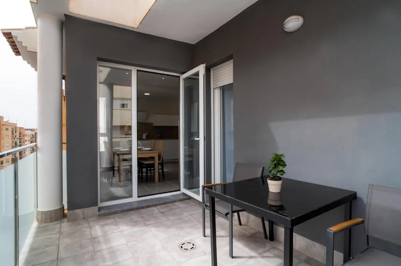 Aac Malaga - Apartamento Con Terraza, Muy Amplio, Totalmente Equipado, Cerca Del Centro Y Nuevo! 公寓