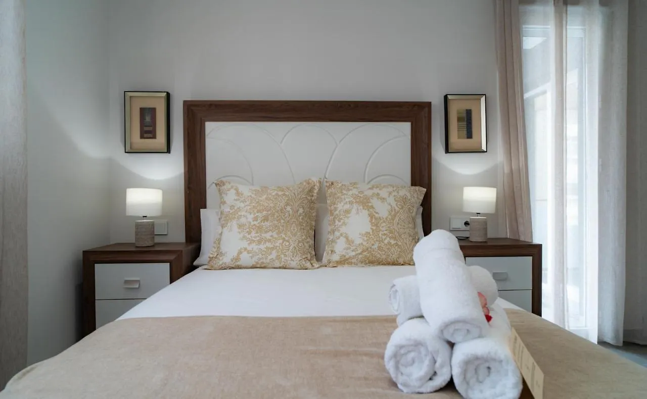 Aac Malaga - Apartamento Con Terraza, Muy Amplio, Totalmente Equipado, Cerca Del Centro Y Nuevo! 公寓