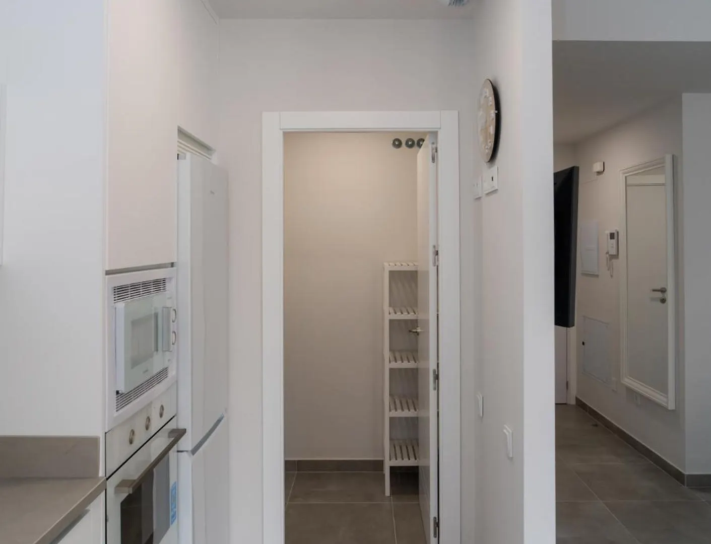 Aac Malaga - Apartamento Con Terraza, Muy Amplio, Totalmente Equipado, Cerca Del Centro Y Nuevo!